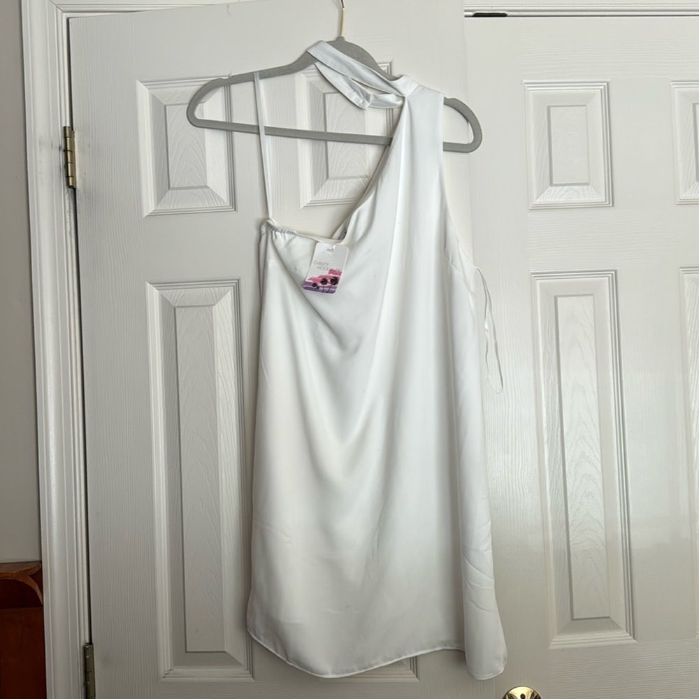 Dainty Hooliganism-one shoulder dress with collar -NWT: creamy white.  Size S